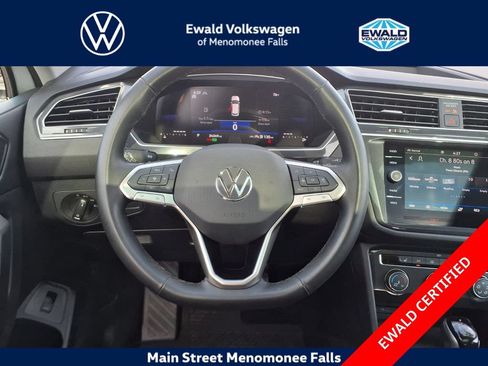 Used 2024 Volkswagen Tiguan Wolfsburg Edition AWD/4WD image 21