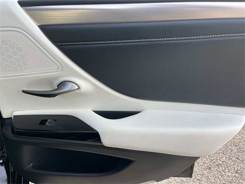 Certified 2023 Lexus ES 350 F Sport image 23
