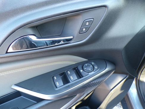 New 2026 Chevrolet Trax ACTIV w/ Sunroof Package FWD image 19