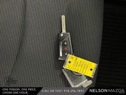 Used 2020 Toyota RAV4 LE image 43