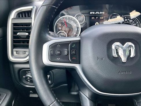 Used 2021 RAM 1500 Big Horn AWD/4WD image 21