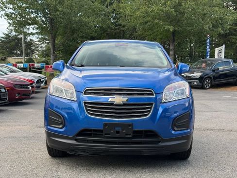 Used 2016 Chevrolet Trax LS AWD/4WD image 2