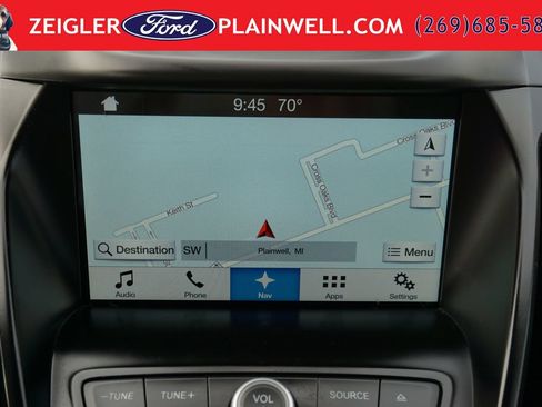 Used 2018 Ford Escape SE w/ SE Sync 3 Package AWD/4WD image 19