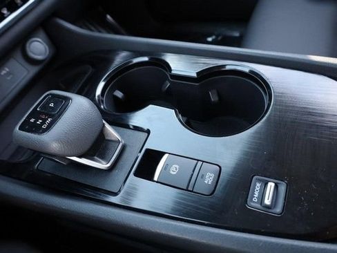 Certified 2025 Nissan Rogue SV w/ SV Premium Package FWD image 17