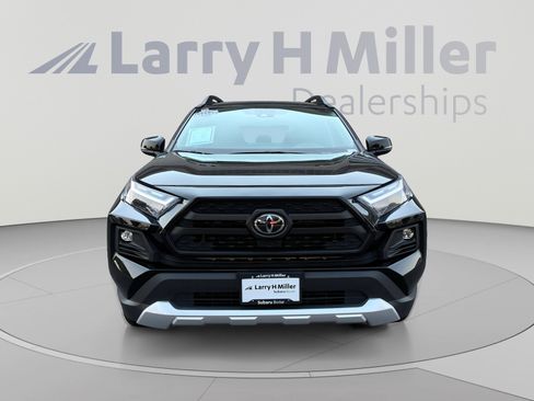Used 2024 Toyota RAV4 Adventure AWD/4WD image 8