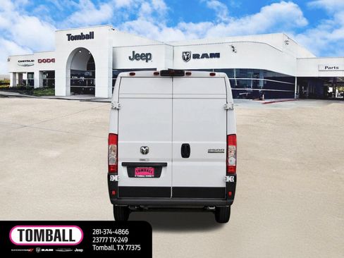 Used 2025 RAM ProMaster 2500 w/ Convenience Group FWD image 6