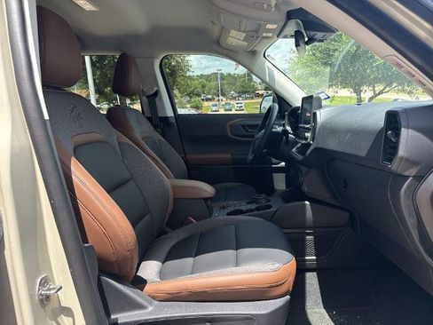 Certified 2024 Ford Bronco Sport Outer Banks AWD/4WD image 11