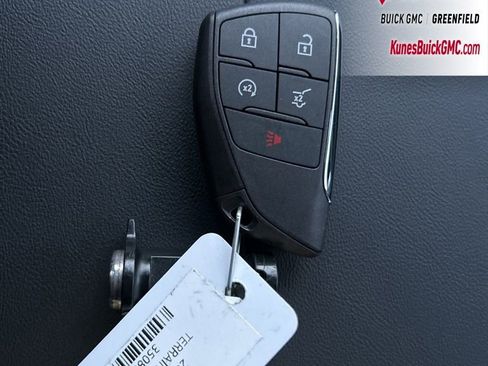 New 2026 GMC Terrain Elevation w/ Elevation Premium Package image 39