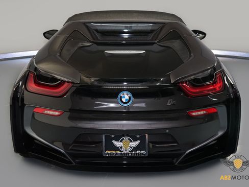 Used 2019 BMW i8 Roadster image 7