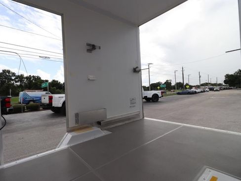 Certified 2024 Ford E-350 and Econoline 350 Super Duty w/ Power Windows & Locks Group RWD image 17