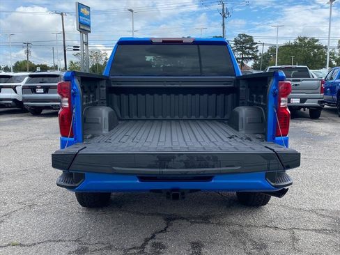 New 2026 Chevrolet Silverado 1500 Custom w/ Turbomax Blackout Package AWD/4WD image 6