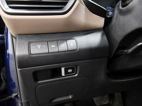 Used 2023 Hyundai Santa Fe SEL FWD image 19