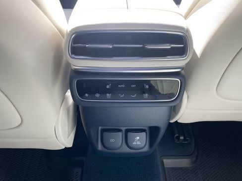 New 2026 Genesis GV80 3.5T Prestige image 21