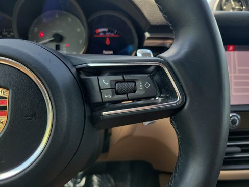 Used 2024 Porsche Macan S AWD/4WD image 30