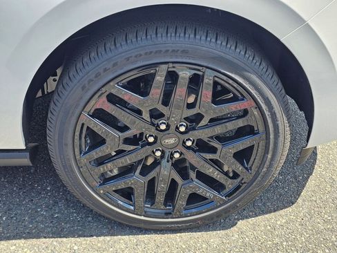 New 2026 Ford Expedition Platinum AWD/4WD image 10
