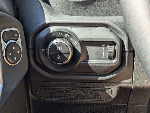 New 2026 Jeep Gladiator Sport AWD/4WD image 21