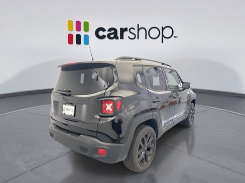 Used 2023 Jeep Renegade Altitude AWD/4WD image 5
