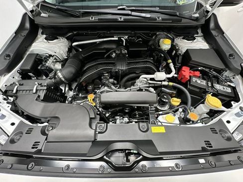 Used 2025 Subaru Crosstrek 2.5i Limited AWD/4WD image 25