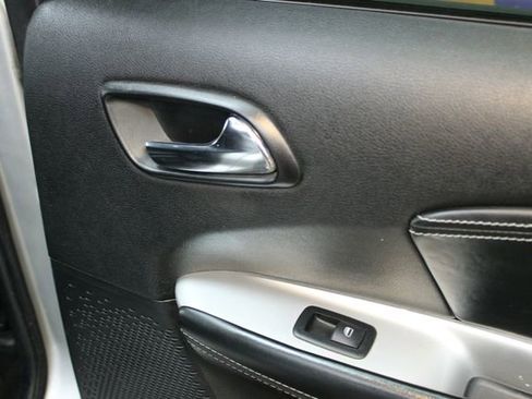 Used 2014 Dodge Journey R/T image 12