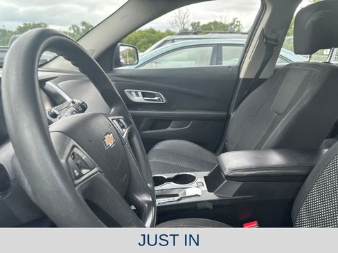 Used 2016 Chevrolet Equinox LS FWD image 33