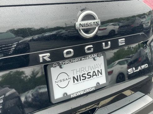 Certified 2023 Nissan Rogue SL w/ SL Premium Package AWD/4WD image 31