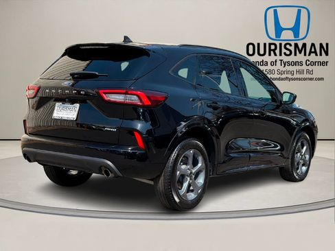 Used 2023 Ford Escape ST-Line Select AWD/4WD image 3