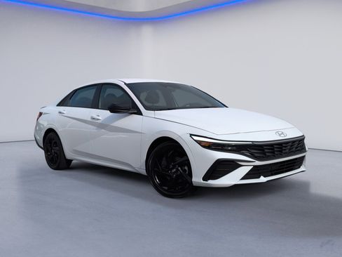 New 2026 Hyundai Elantra Sport FWD image 2