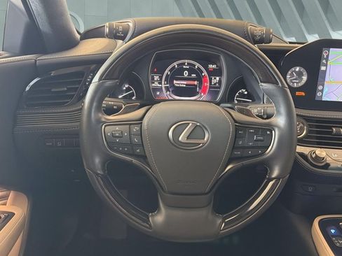 Certified 2022 Lexus LS 500 w/ Interior Upgrade Package RWD image 14