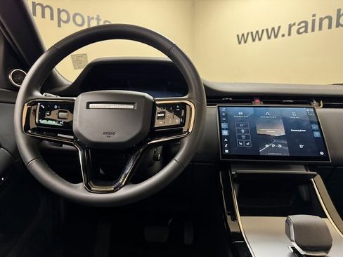 Used 2025 Land Rover Range Rover Evoque S image 10