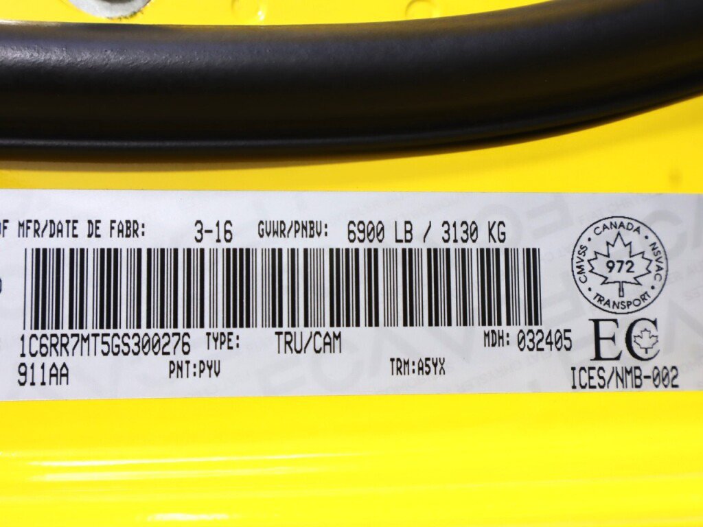 Used 2016 RAM 1500 Sport w/ Stinger Yellow Sport Package AWD/4WD image 47