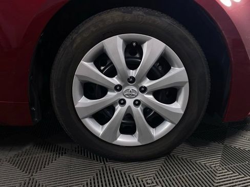 Used 2023 Toyota Corolla LE FWD image 11