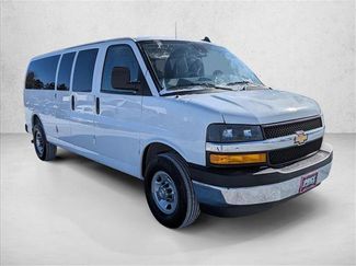 Used 2025 Chevrolet Express 3500 LT w/ LT Preferred Equipment Group video 3