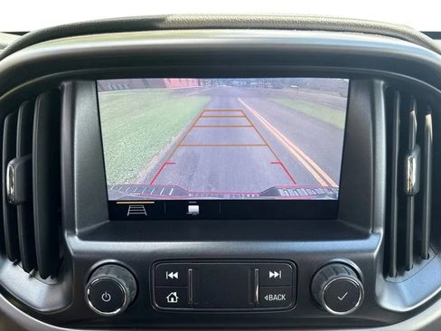 Used 2021 GMC Canyon AT4 w/ Driver Alert Package AWD/4WD image 23