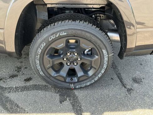 New 2026 RAM 1500 Big Horn AWD/4WD image 19