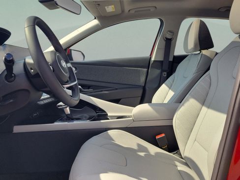 New 2026 Hyundai Elantra Limited image 20