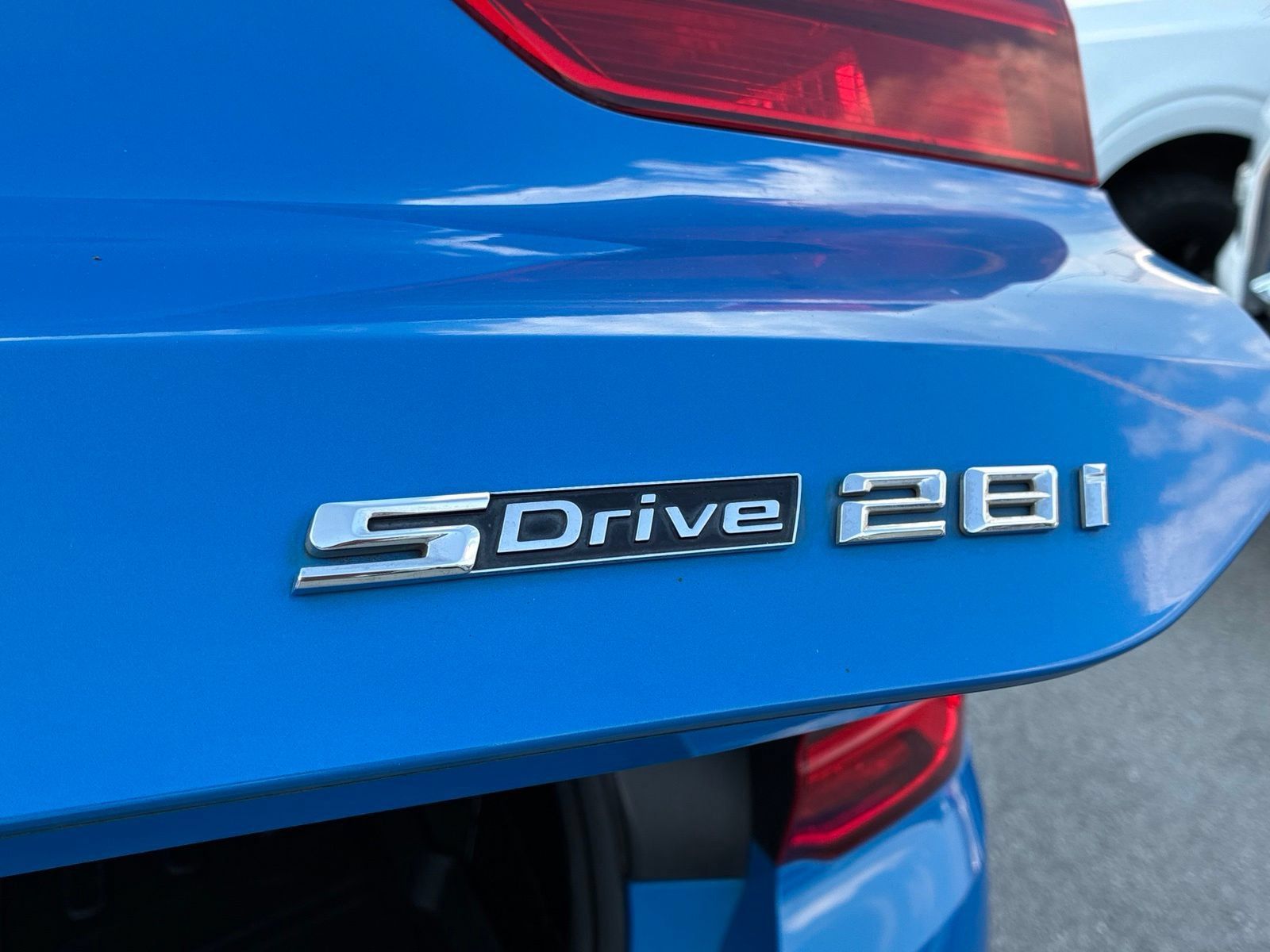 Used 2019 BMW X2 sDrive28i w/ M Sport X Package FWD image 11