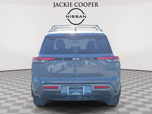 New 2026 Nissan Pathfinder Platinum w/ Cargo Package AWD/4WD image 6