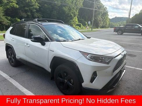 Used 2020 Toyota RAV4 XSE AWD/4WD image 16