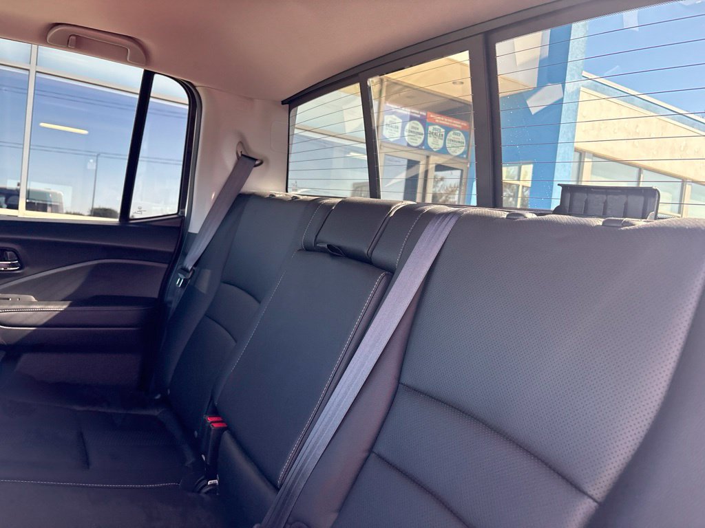 Used 2017 Honda Ridgeline RTL-E image 40