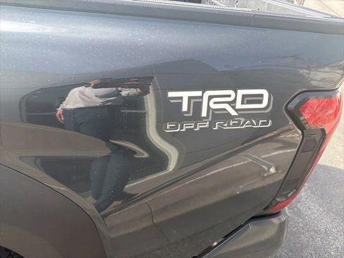 Used 2024 Toyota Tacoma TRD Off-Road image 2