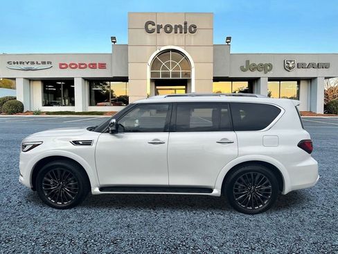 Used 2024 INFINITI QX80 Sensory w/ Cargo Package image 6