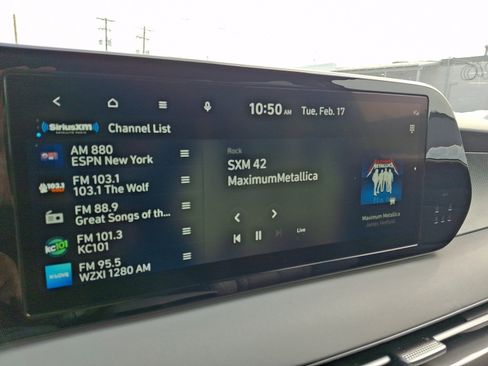 Used 2023 Hyundai Palisade SEL image 17