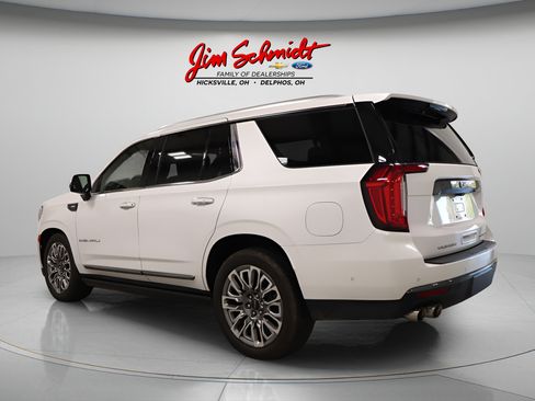 Used 2023 GMC Yukon Denali Ultimate AWD/4WD image 4