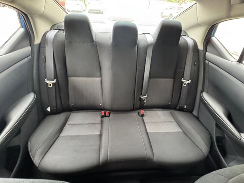 Used 2025 Nissan Sentra SV FWD image 37
