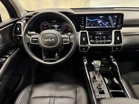 Used 2022 Kia Sorento SX image 18