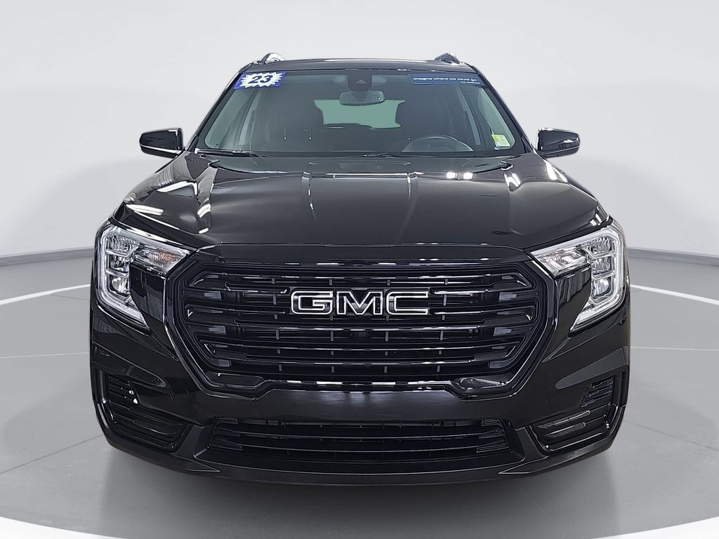 Certified 2023 GMC Terrain SLE w/ Driver Convenience Package FWD image 10