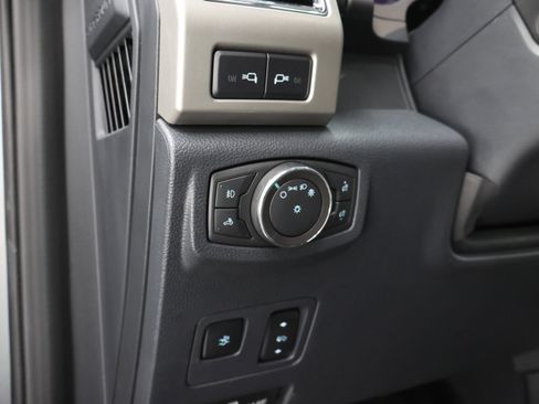 Used 2022 Ford F450 Lariat w/ Lariat Ultimate Package AWD/4WD image 46