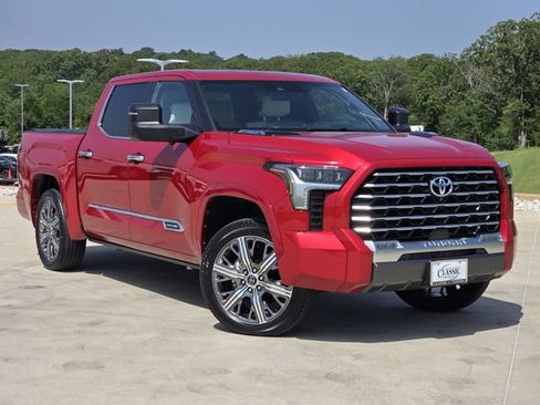 Used 2023 Toyota Tundra Capstone AWD/4WD image 1
