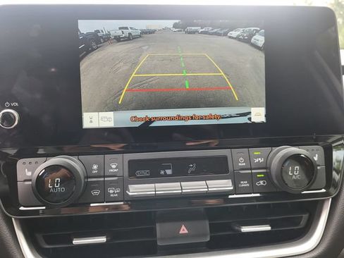 Used 2026 Toyota Grand Highlander AWD image 18