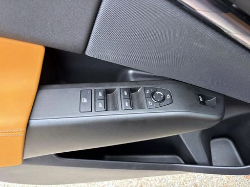 Used 2025 BMW X3 xDrive30i w/ Premium Package image 13